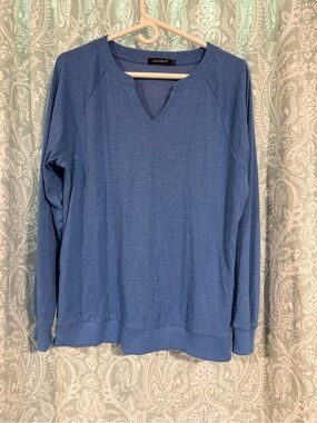 Blue Long-Sleeve Notch Neck Pullover